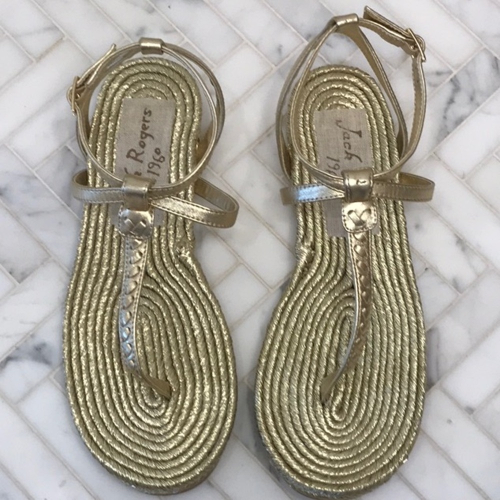 Jack Rogers Evie Gold Leather Sandals size 8.